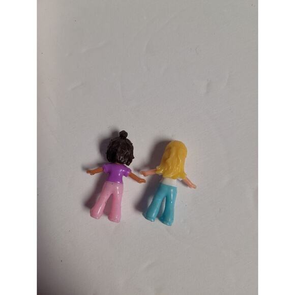 Polly Pocket Popsicle Adventure with 2 Dolls Mattel Toys - Picture 3 of 12